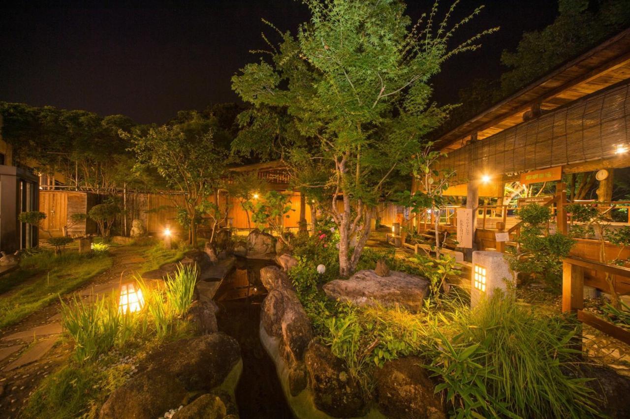 Hotel Yumeka Hisayama Buitenkant foto