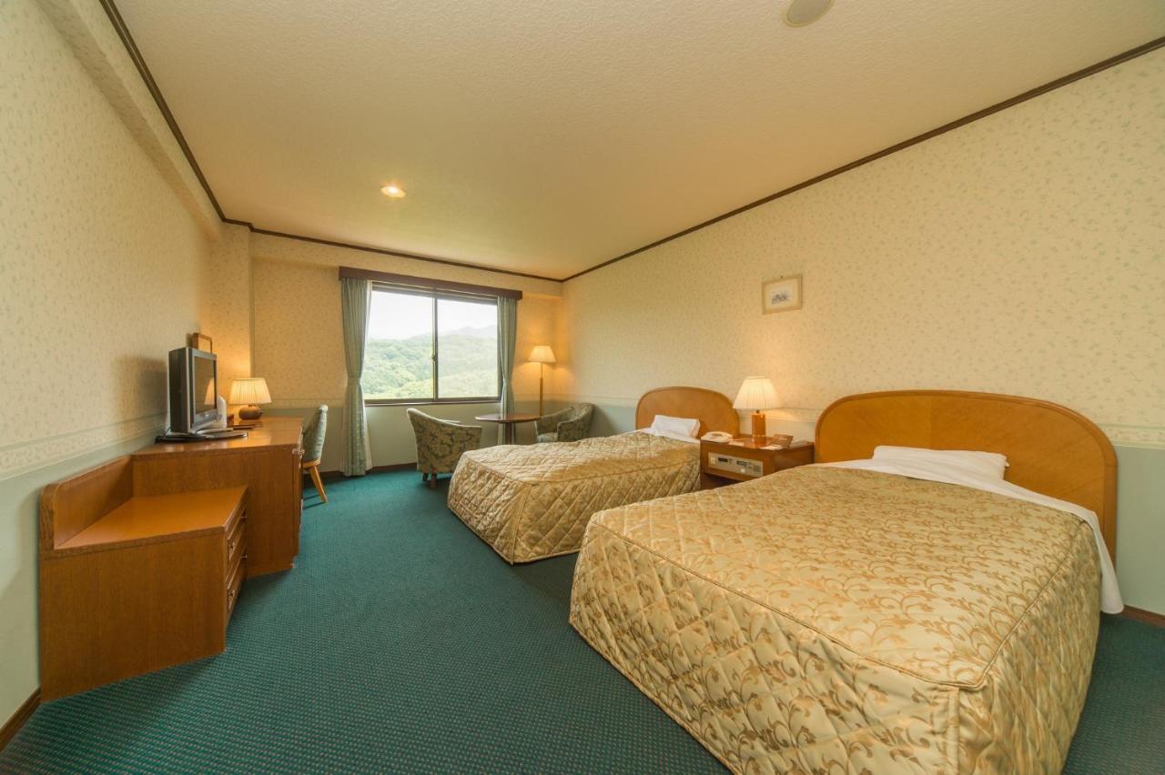 Hotel Yumeka Hisayama Buitenkant foto