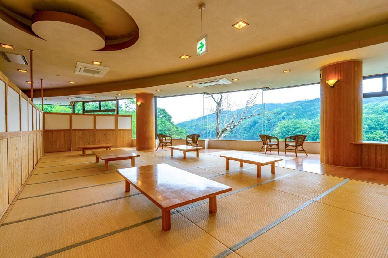 Hotel Yumeka Hisayama Buitenkant foto